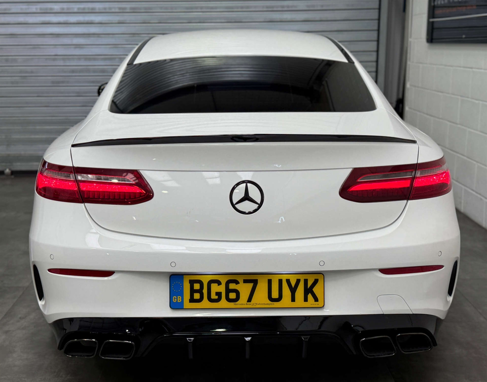 Mercedes-Benz E Class E300 Amg Line Premium Plus 9G-tronic Black #7