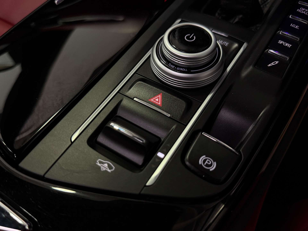 Maserati Levante Modena Grey #22