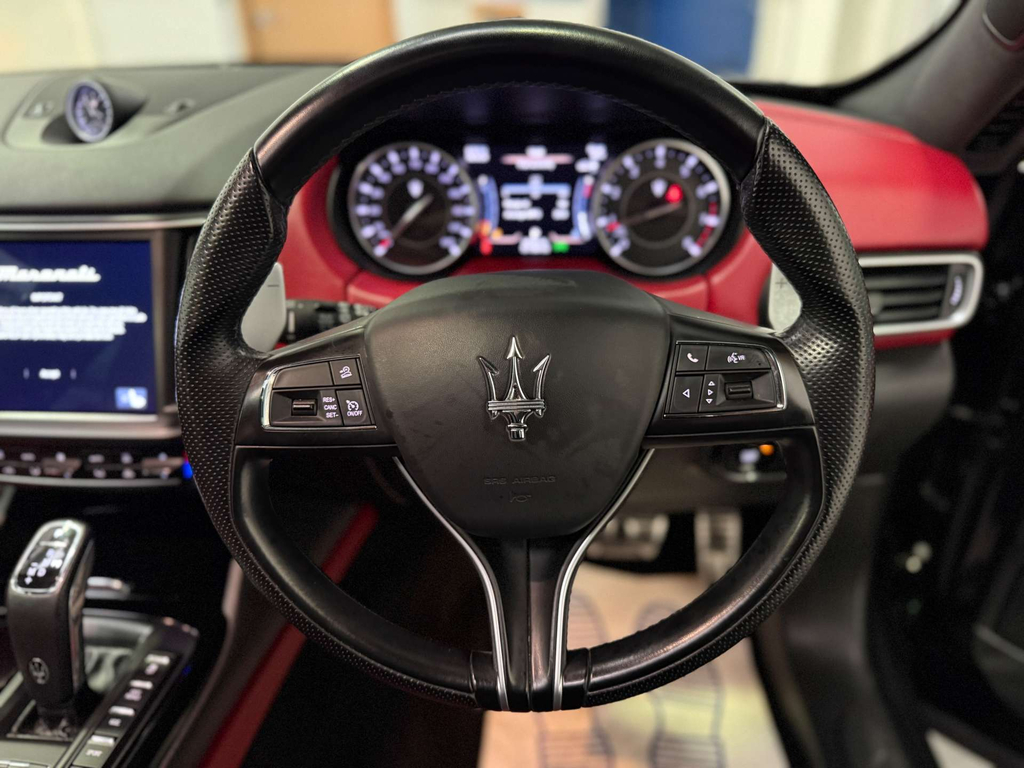 Maserati Levante Modena Grey #13