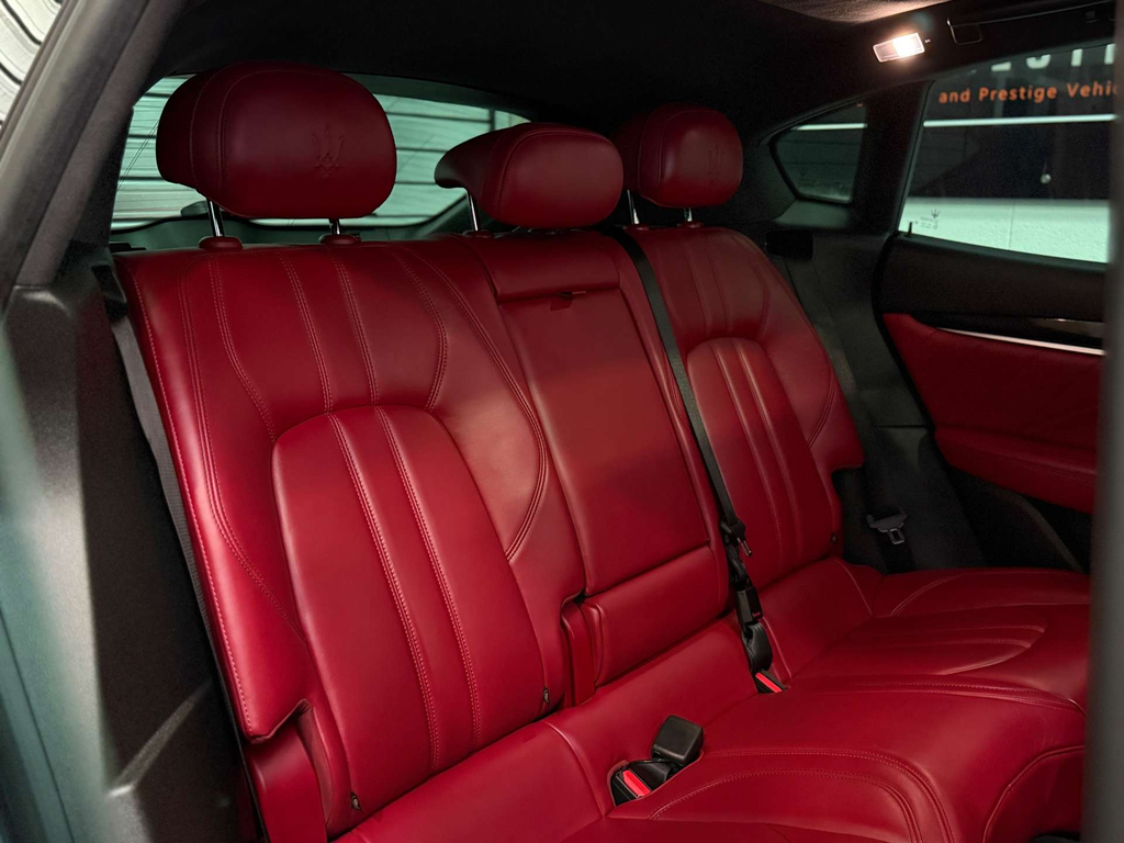 Maserati Levante Modena Grey #19