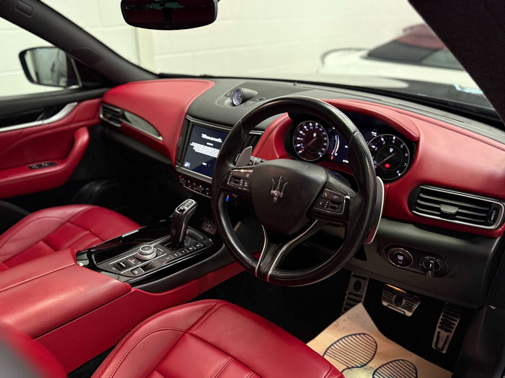 Maserati Levante Modena Grey #14