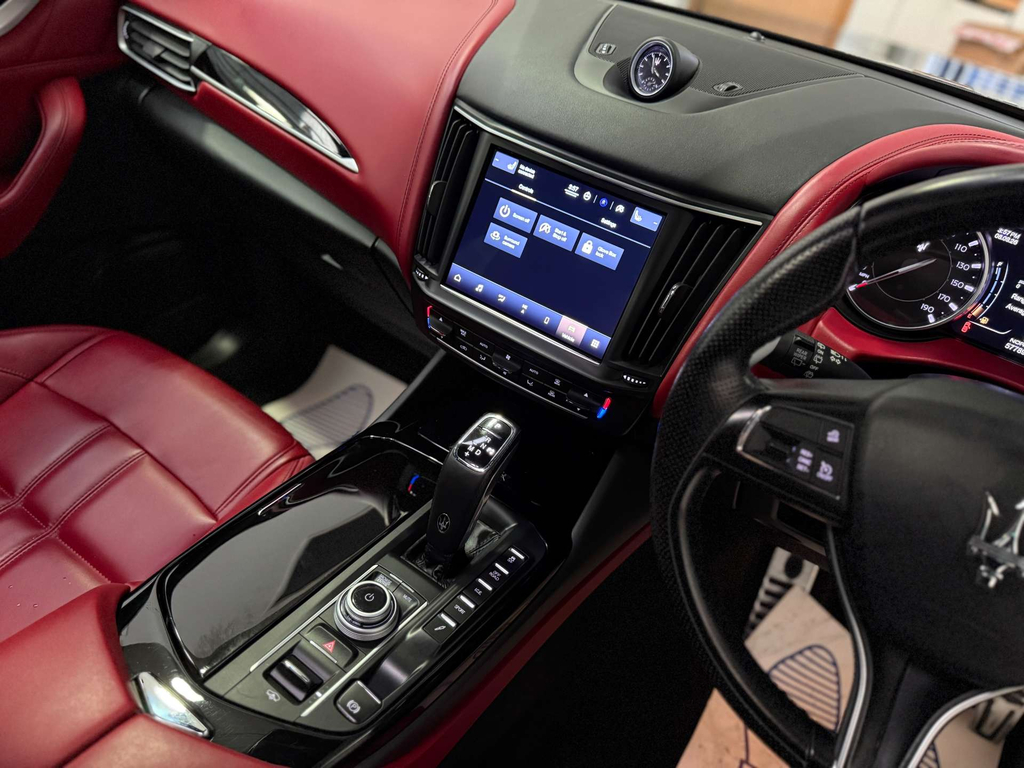 Maserati Levante Modena Grey #21