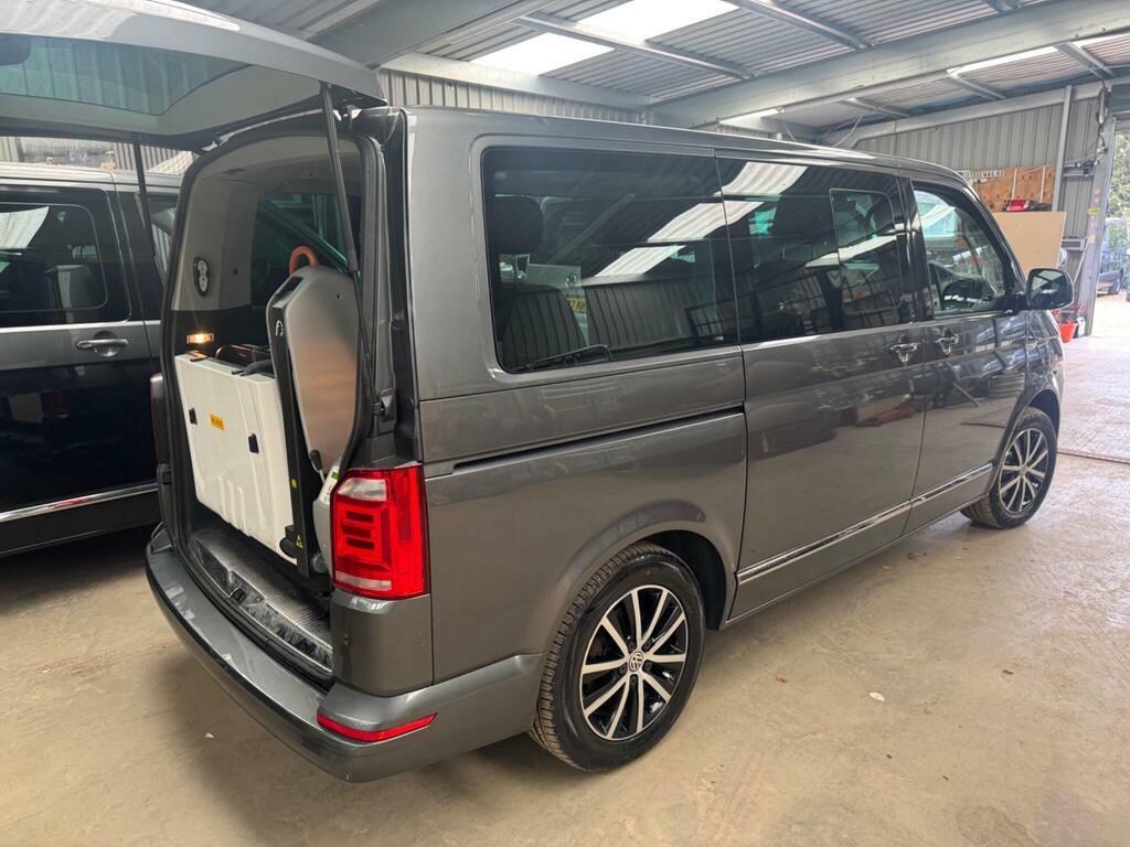 Volkswagen Caravelle 2.0 Tdi Bluemotion Tech 199 Executive Dsg Grey #6