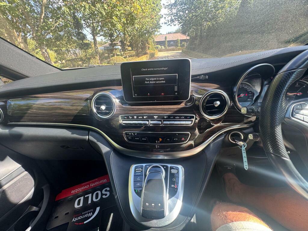 Mercedes-Benz V Class 2.2 V220d Bluetec Sport G-tronic Euro 6 S S Black #5
