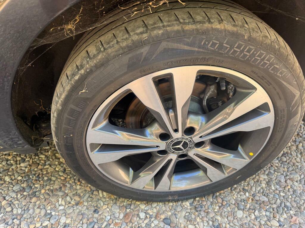 Mercedes-Benz V Class V250 D Amg Line Extra Long Black #13