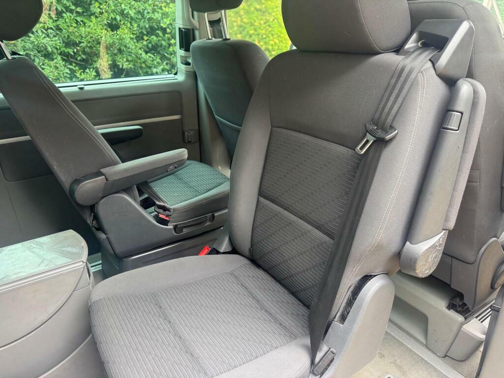 Volkswagen Caravelle Diesel #13