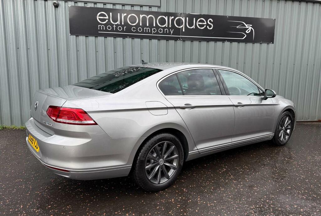 Volkswagen Passat Saloon 2.0 Tdi Bluemotion Tech Se Business Euro 6 Silver #3