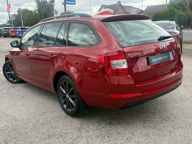 Skoda Octavia 2015 1.4 Tsi Elegance Estate Eur Red #6