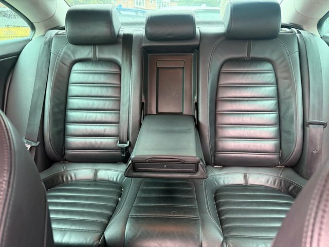 Volkswagen CC Saloon 2.0 Black #16