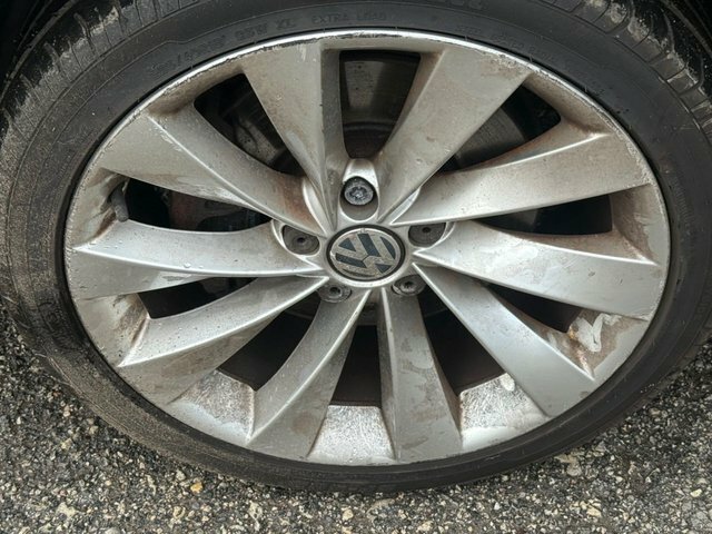 Volkswagen CC Saloon 2.0 Black #43