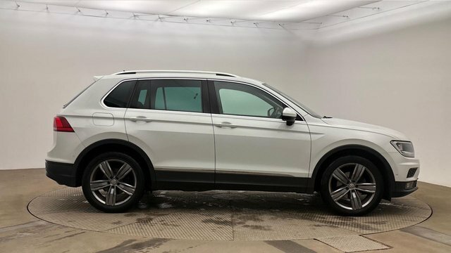 Volkswagen Tiguan 1.5 Tsi Evo Match Suv Dsg Euro 6 S S White #3