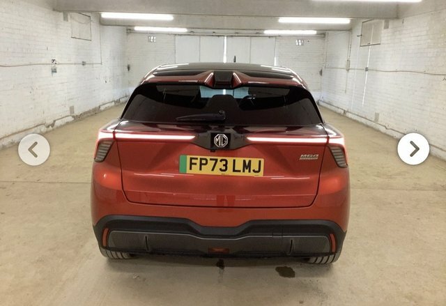 MG MG4 77Kwh Trophy Extended Range Hatchback Red #6