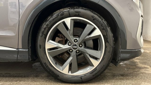 Audi Q4 E Tron 40 S Line Suv 82Kwh 204 Ps Grey #6