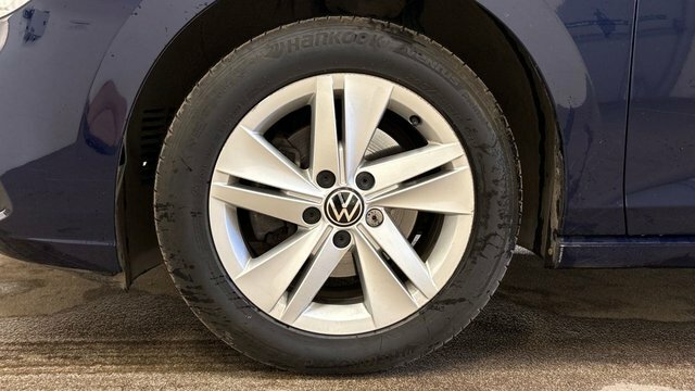 Volkswagen Golf 1.0 Etsi Mhev Life Hatchback Hybrid Dsg Blue #5