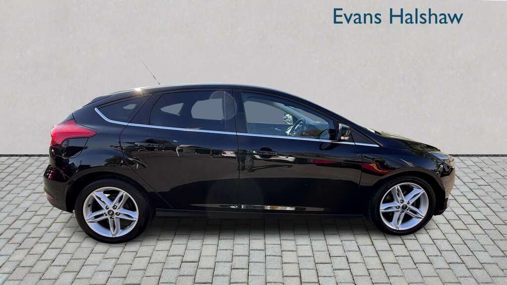 Ford Focus 1.5 Tdci 120 Zetec 2016 KP66GUE Black #3