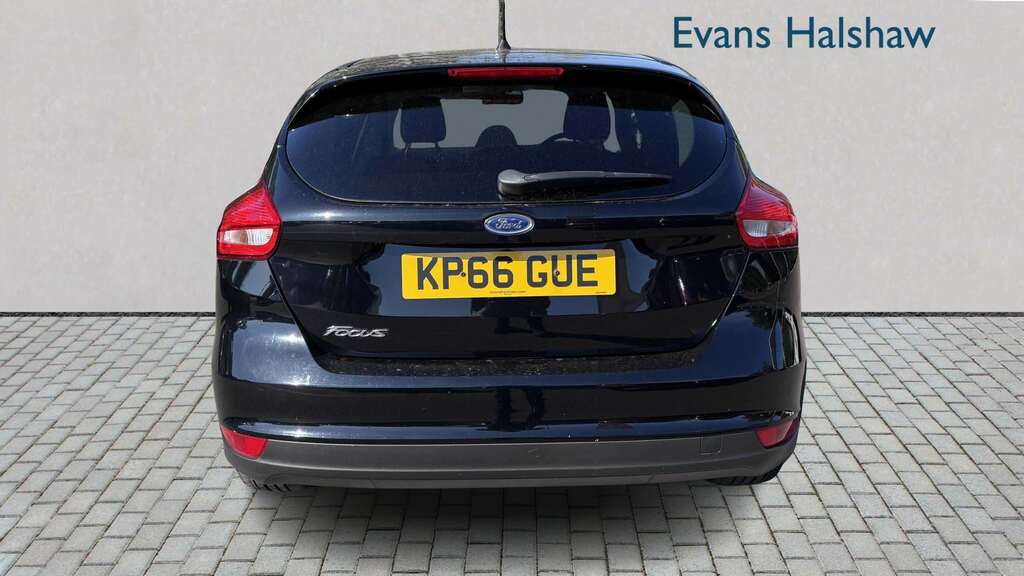 Ford Focus 1.5 Tdci 120 Zetec 2016 KP66GUE Black #4