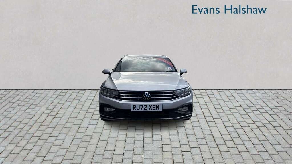 Volkswagen Passat 2.0 Tdi Evo Scr R-line Dsg 2022 Silver #4