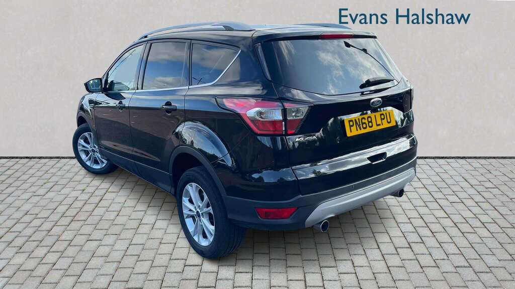 Ford Kuga 1.5 Tdci Titanium 2Wd 2018 PN68LPU Black #2