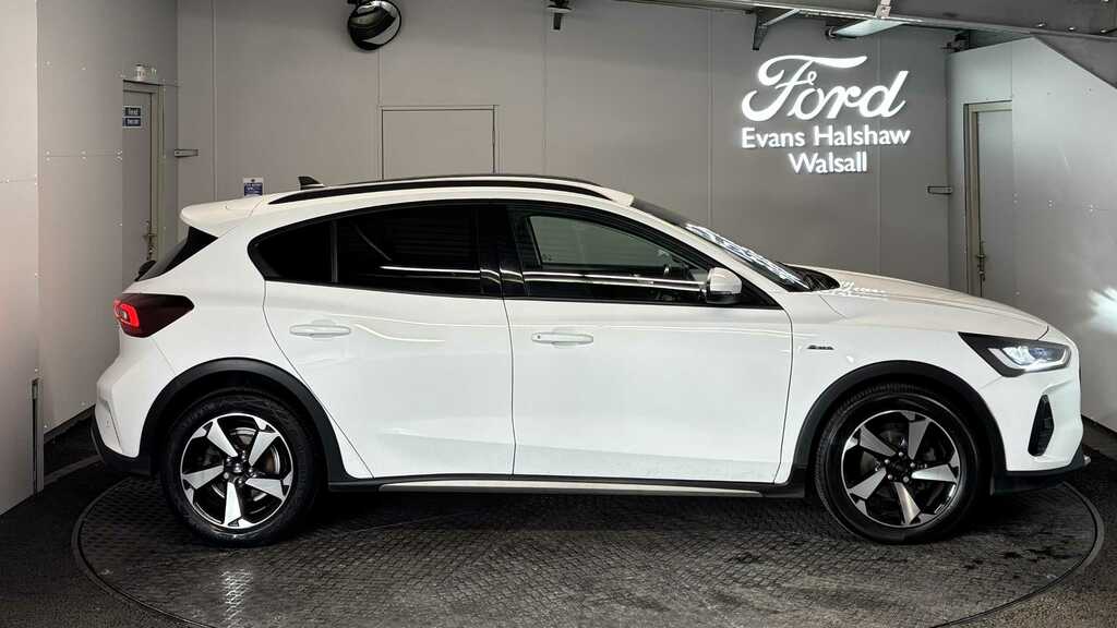 Ford Focus 1.0 Ecoboost Hybrid Mhev 155 Active 2023 MM23AFA White #4