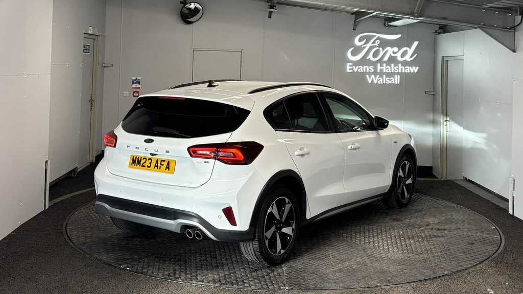Ford Focus 1.0 Ecoboost Hybrid Mhev 155 Active 2023 MM23AFA White #5