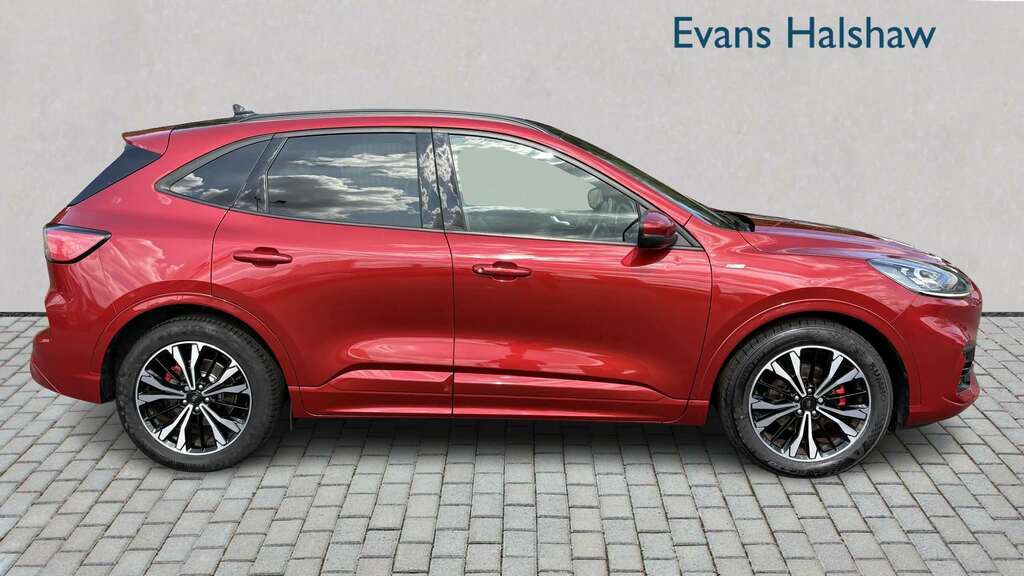 Ford Kuga 1.5 Ecoblue St-line X Edition 2021 Red #4