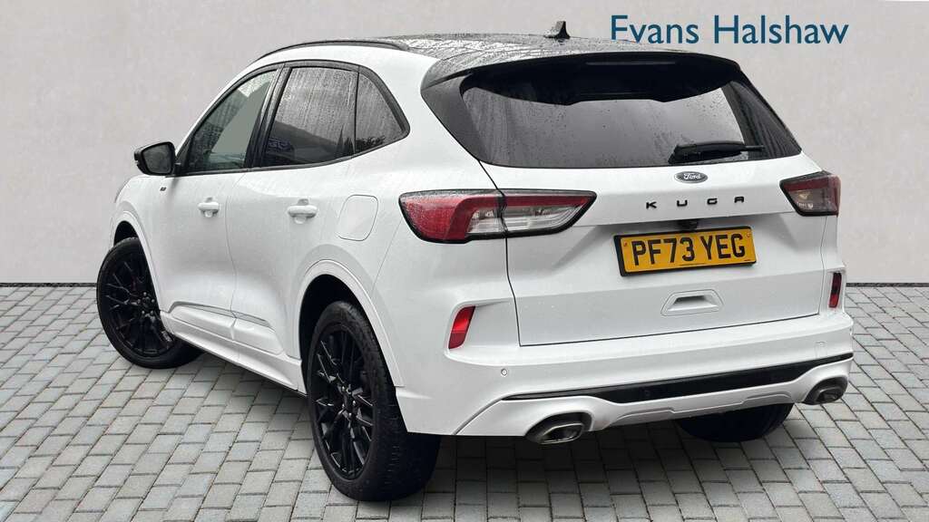 Ford Kuga 1.5 Ecoboost 150 Black Package Edition 2023 White