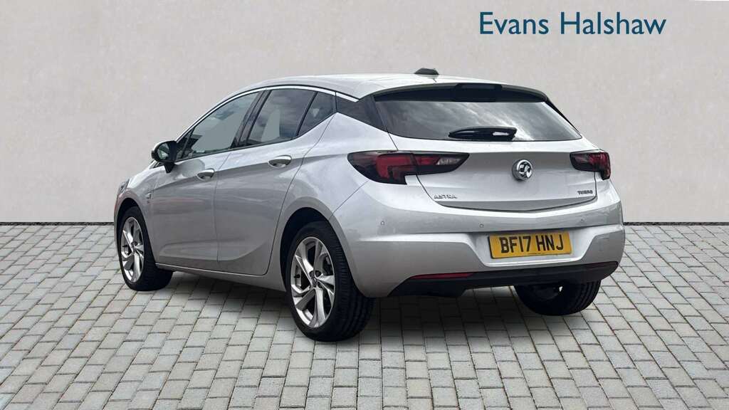 Vauxhall Astra 1.4T 16V 150 Sri 2017 BF17HNJ Silver #2