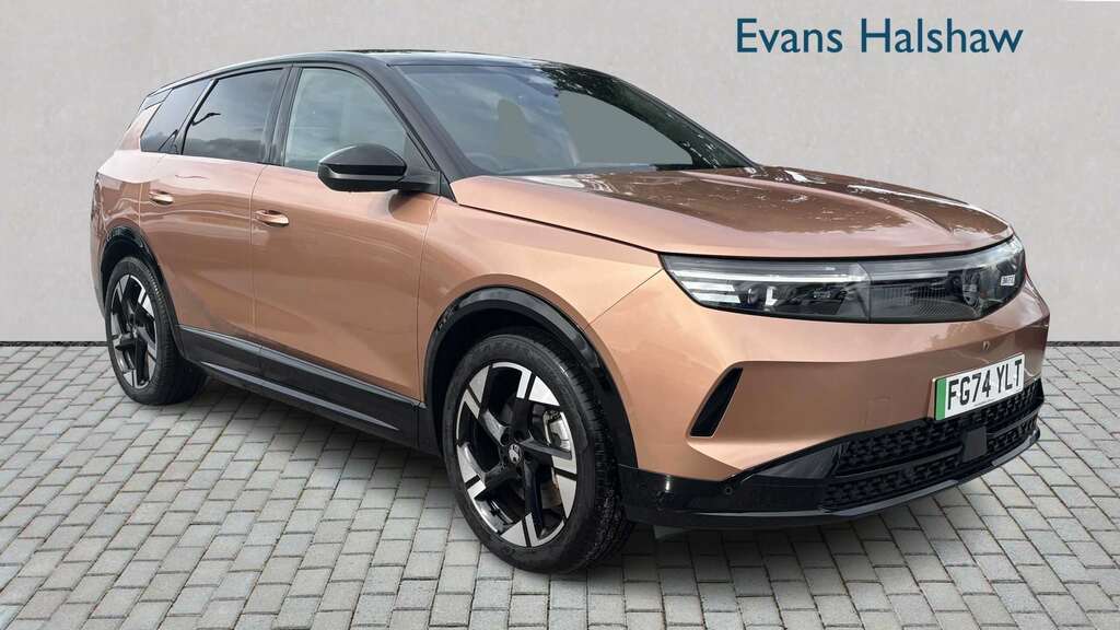 Vauxhall Grandland 157Kw Ultimate 73Kwh Panoramic Roof 202 Brown