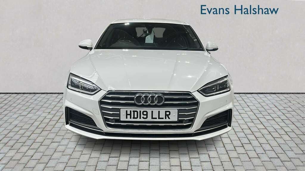 Audi A5 35 Tfsi S Line S Tronic 2019 HD19LLR White #4