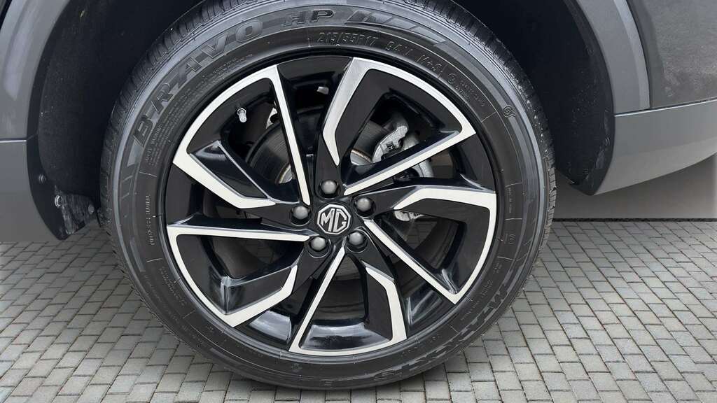 MG ZS 1.0T Gdi Exclusive Dct 2023 Black #6