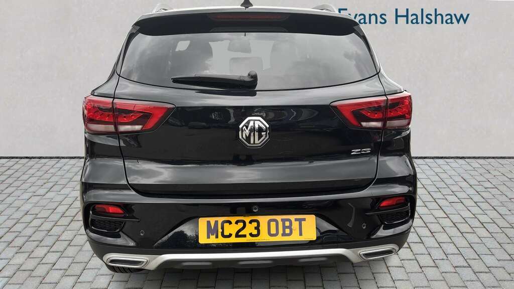 MG ZS 1.0T Gdi Exclusive Dct 2023 Black #5