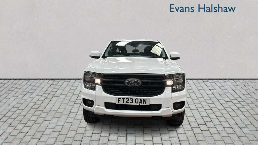 Ford Ranger Pick Up Double Cab Xlt 2.0 Ecoblue 170 2023 White #4