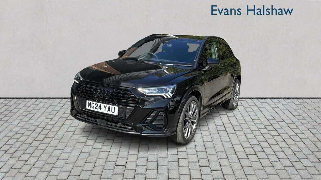 Audi Q3 45 Tfsi E Black Edition S Tronic 2024 Black #2