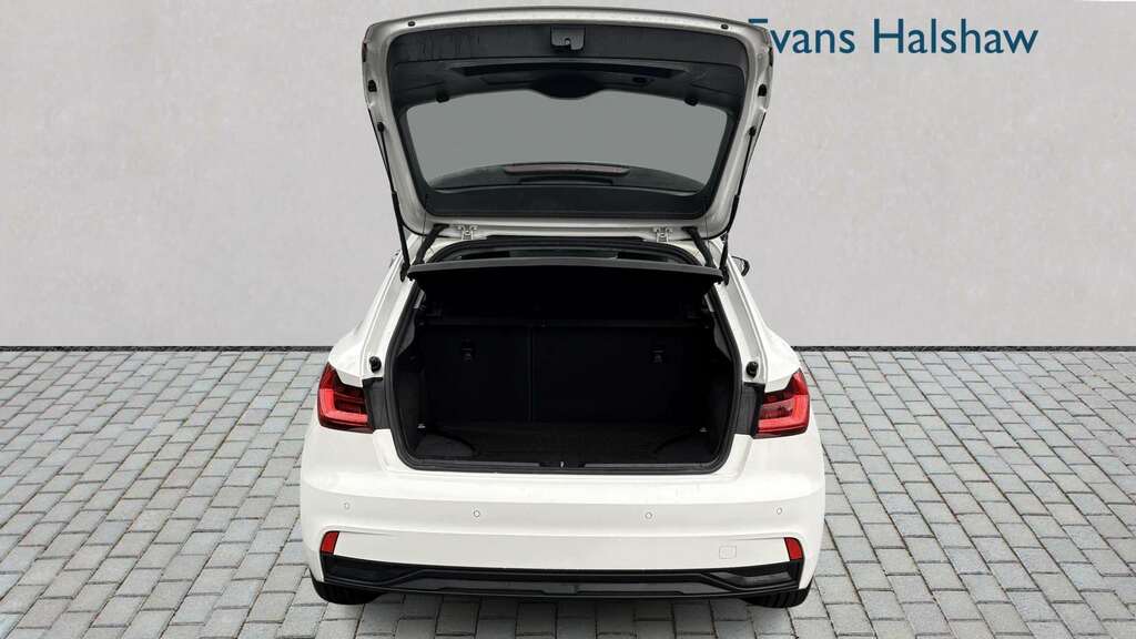 Audi A1 25 Tfsi Sport 2023 MD23HFV White #6