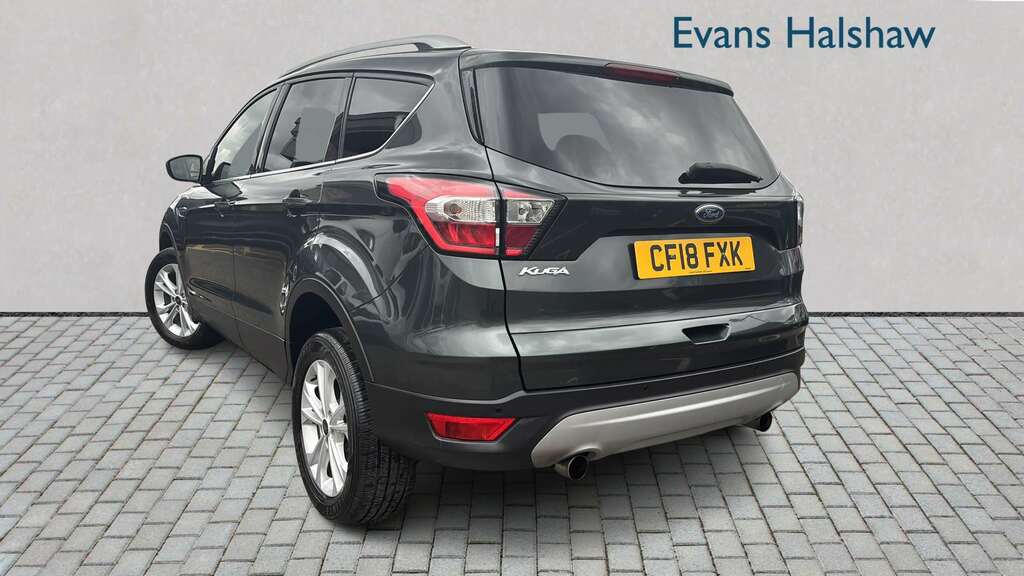 Ford Kuga 1.5 Tdci Titanium 2Wd 2018 CF18FXK Green #2