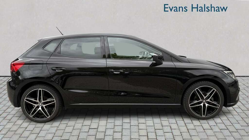 Seat Ibiza 1.0 Tsi 110 Fr Sport Ez 2021 Black #2