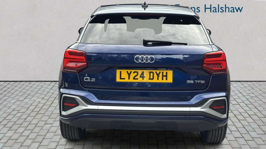 Audi Q2 35 Tfsi S Line S Tronic 2024 Blue #6