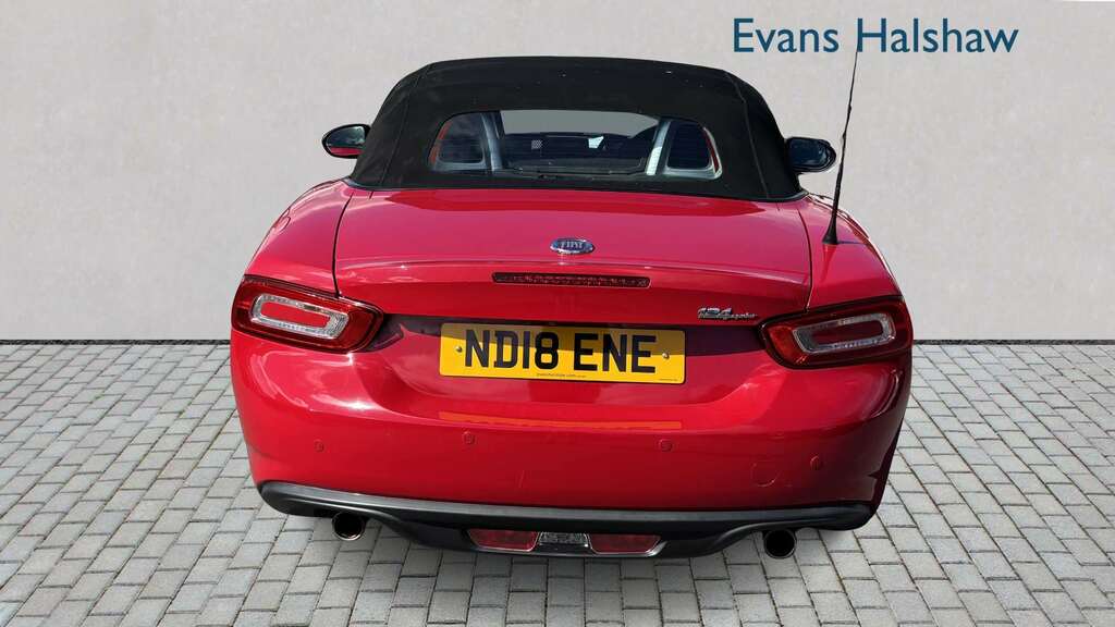 Fiat 124 Spider 1.4 Multiair Lusso 2018 Red #5