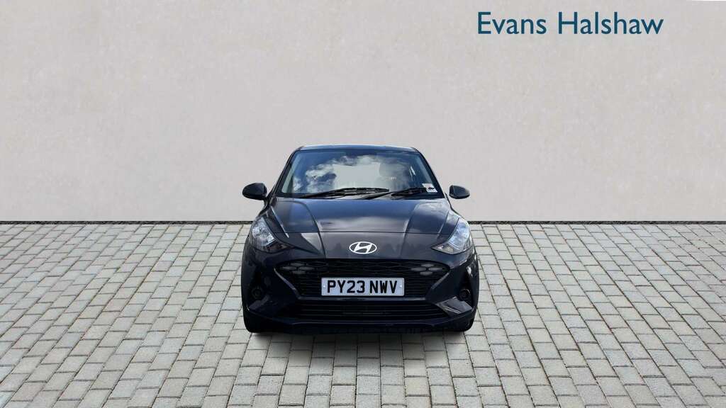 Hyundai I10 1.0 Advance 2023 Grey #4