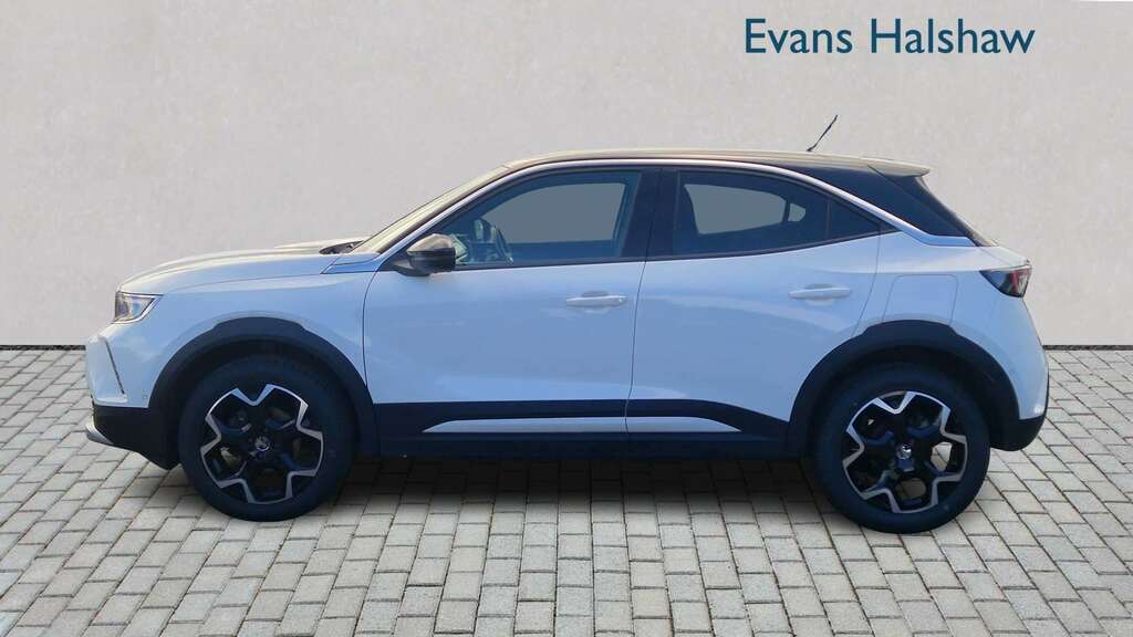 Vauxhall Mokka-e 100Kw Ultimate 50Kwh 2023 VN23XRO White #3