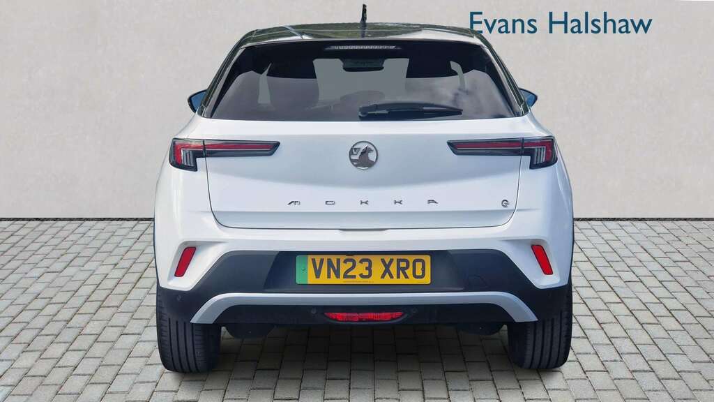 Vauxhall Mokka-e 100Kw Ultimate 50Kwh 2023 VN23XRO White #5