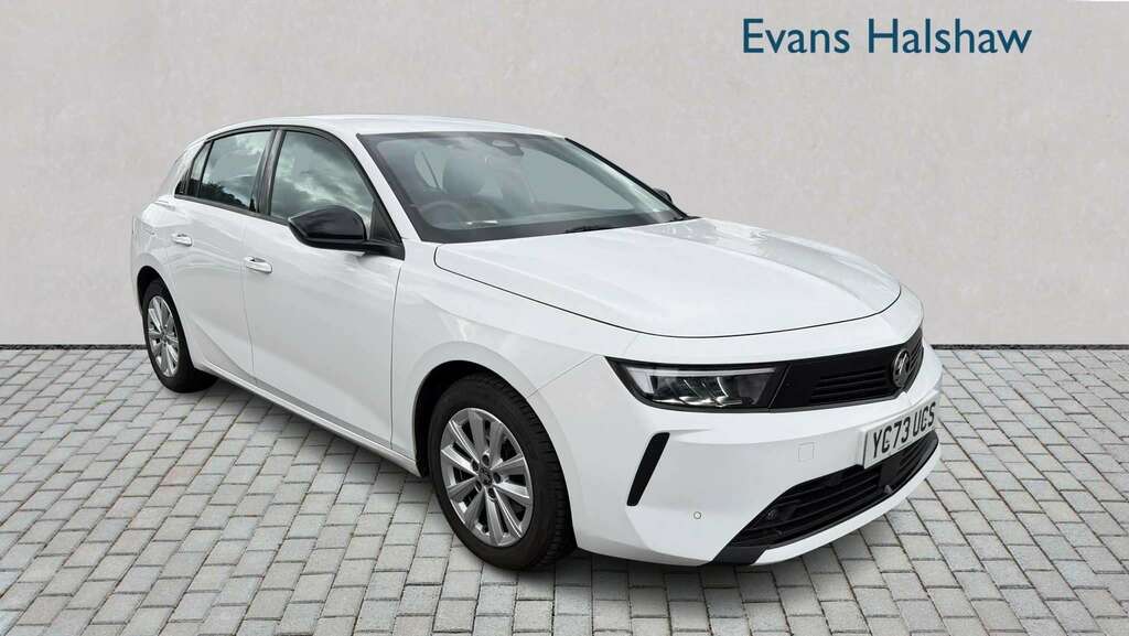 Vauxhall Astra 1.2 Turbo Design 2023 White