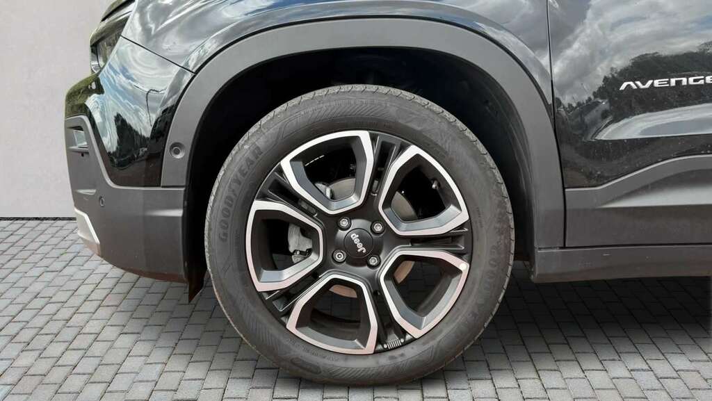 Jeep Avenger 1.2 Summit 2025 Red #5