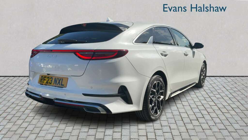 Kia Proceed 1.5T Gdi Isg Gt-line 2023 White #2