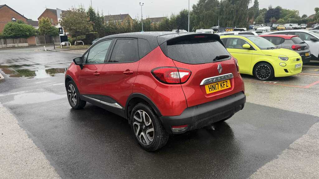 Renault Captur 1.5 Dci 90 Signature Nav 2017 HN17KFZ Red #4