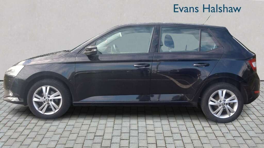 Skoda Fabia 1.0 Mpi Se 2020 Black #3