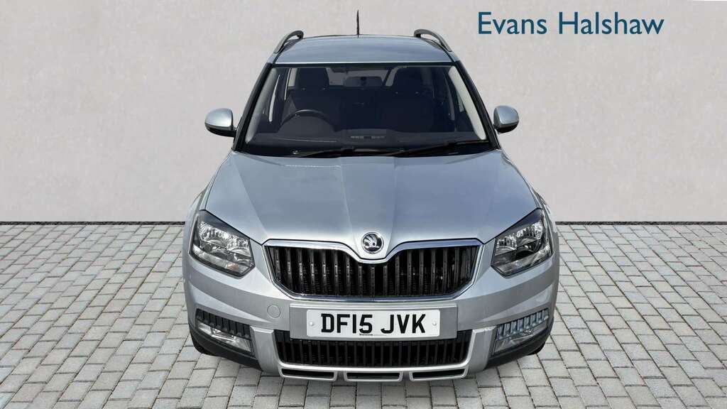 Skoda Yeti 1.2 Tsi S 2015 Silver #4