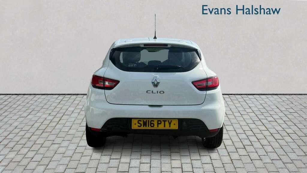 Renault Clio 1.2 16V Play 2016 White #4
