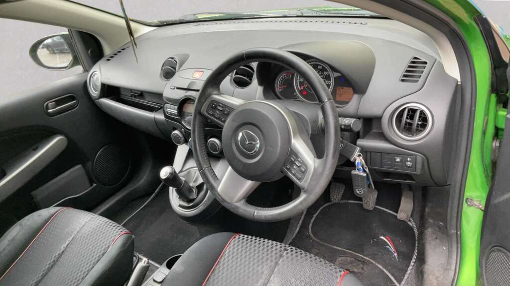 Mazda 2 Zda Mazda2 1.3 Ts Blue #7