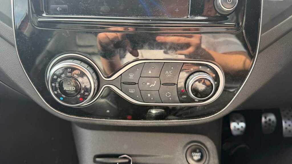 Renault Captur Dynamique S Nav Dci Black #17